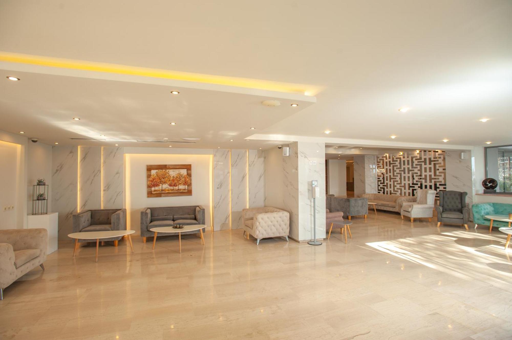 Hotel Rhodos Horizon Marina - Adults Only 4*