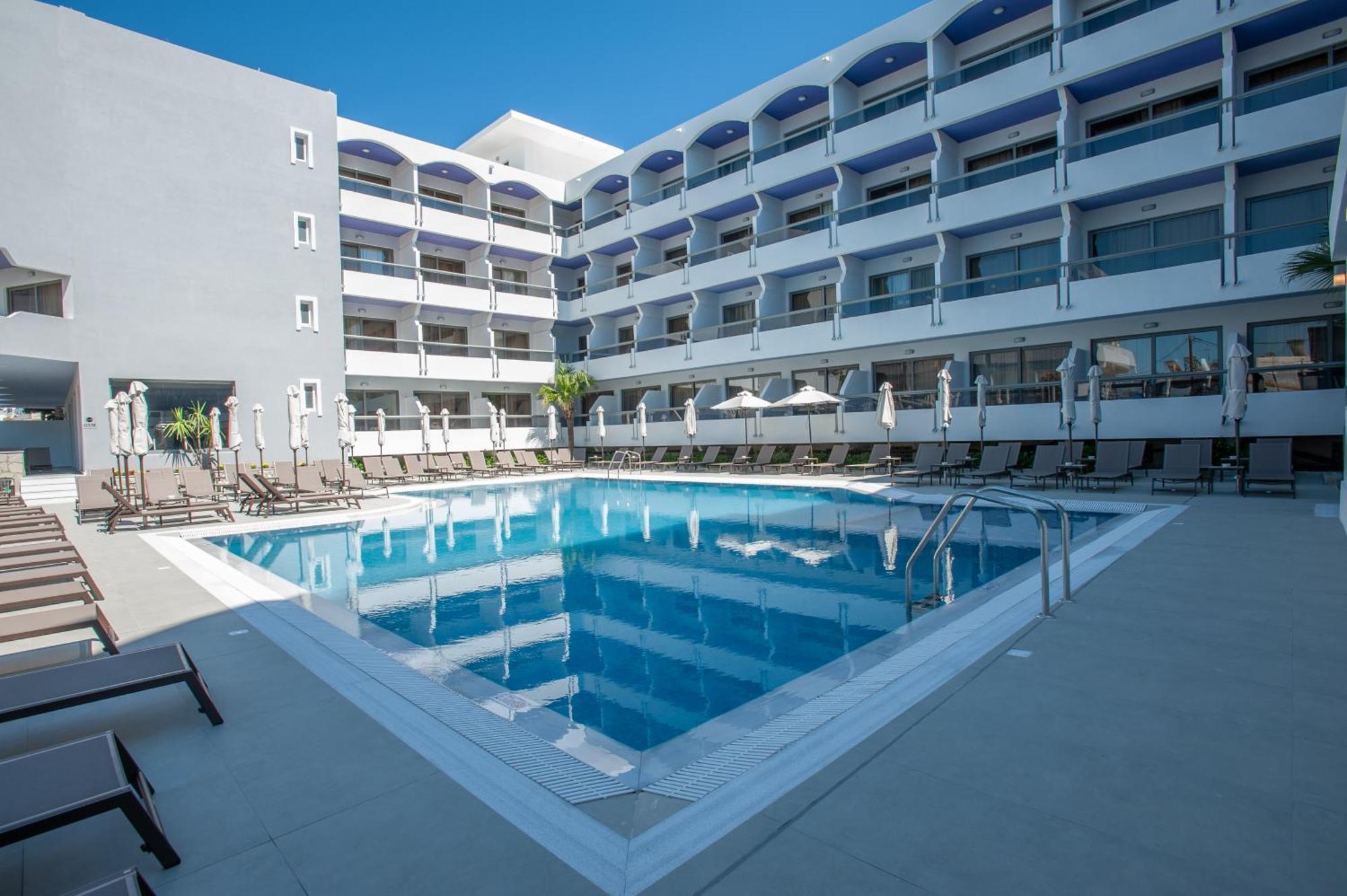 Rhodos Horizon Marina - Adults Only